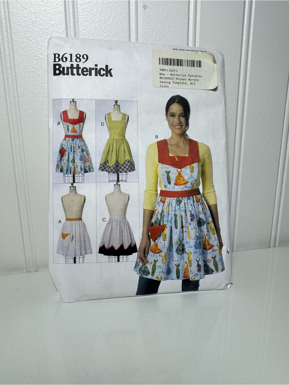 Butterick B6189 Women's Apron Patterns